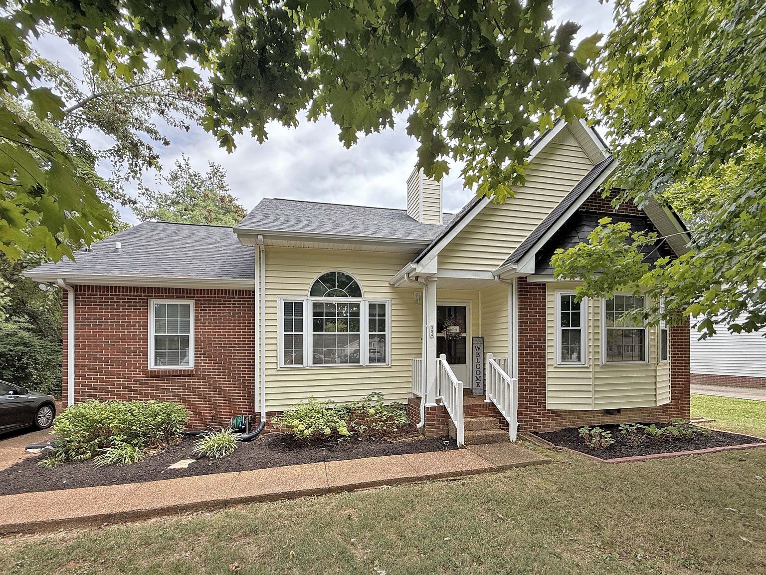 304 Laura Dr, White House, TN 37188 | Zillow