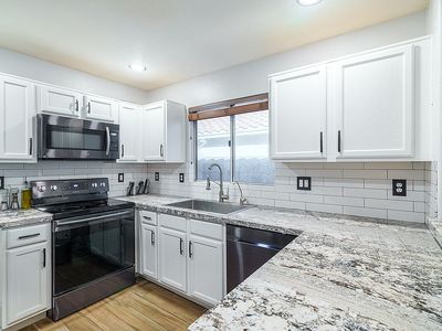 4353 E Chuckwalla Cyn, Phoenix, AZ, 85044
