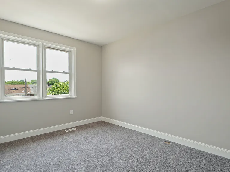 3111 Hanlon Ave — Photo 16
