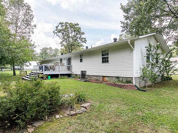 5th image of 1330 Luther Ln