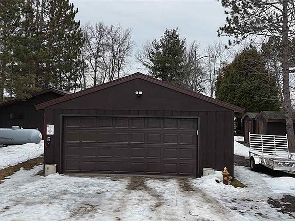 4th image of 12950 Bay City Rd