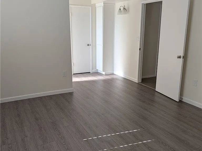 28101 Grosse Point Dr — Photo 15