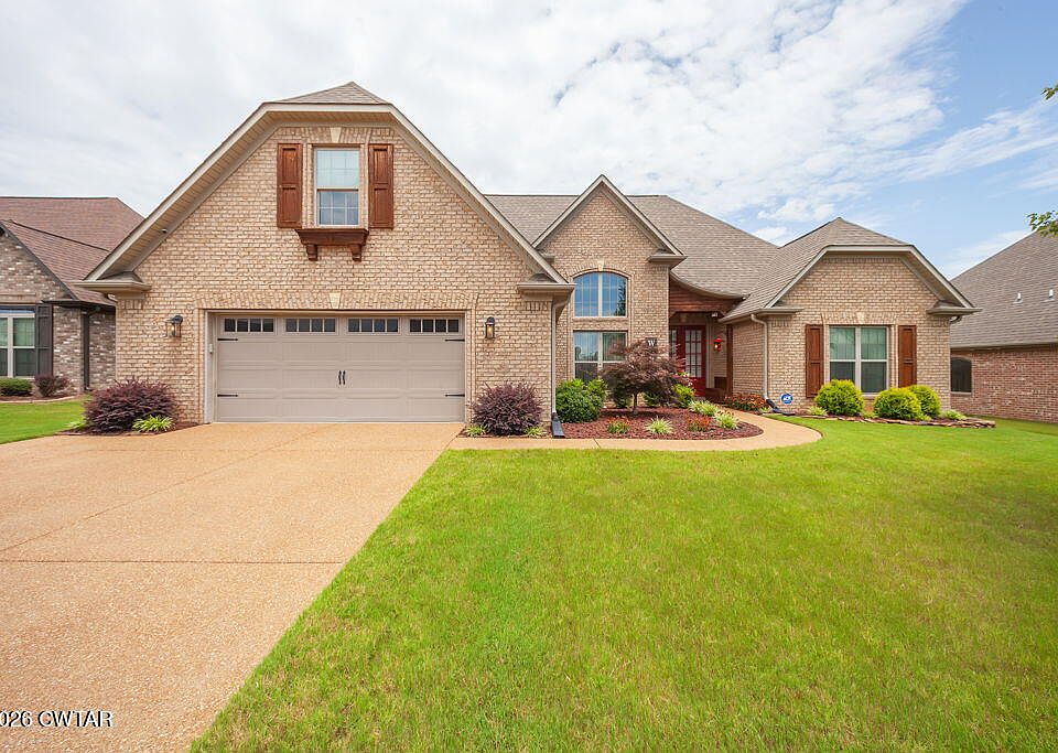 1st image of 45 Nathan Dr
