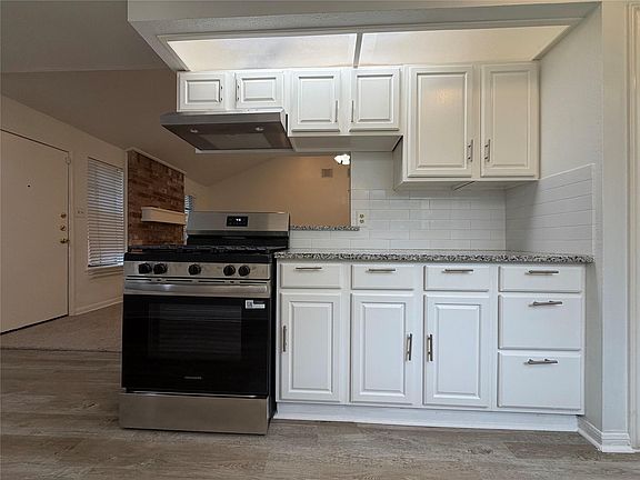 2nd image of 3714 Saint William Ln