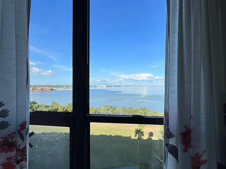 2618 Cove Cay Dr #909 — Photo 6