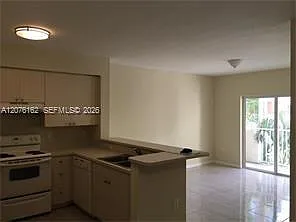 Paradise Pointe Condo — Photo 3