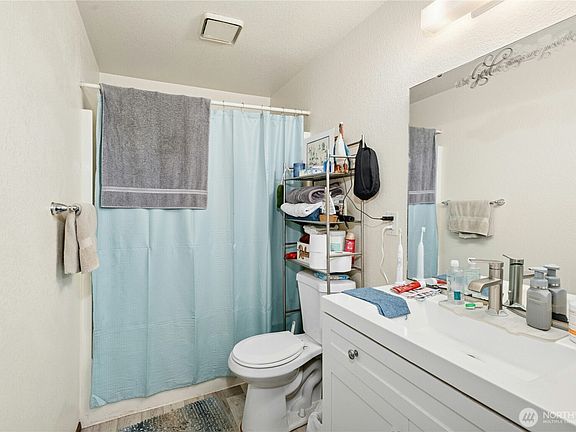 4th image of 1209 Rockcress Drive SE