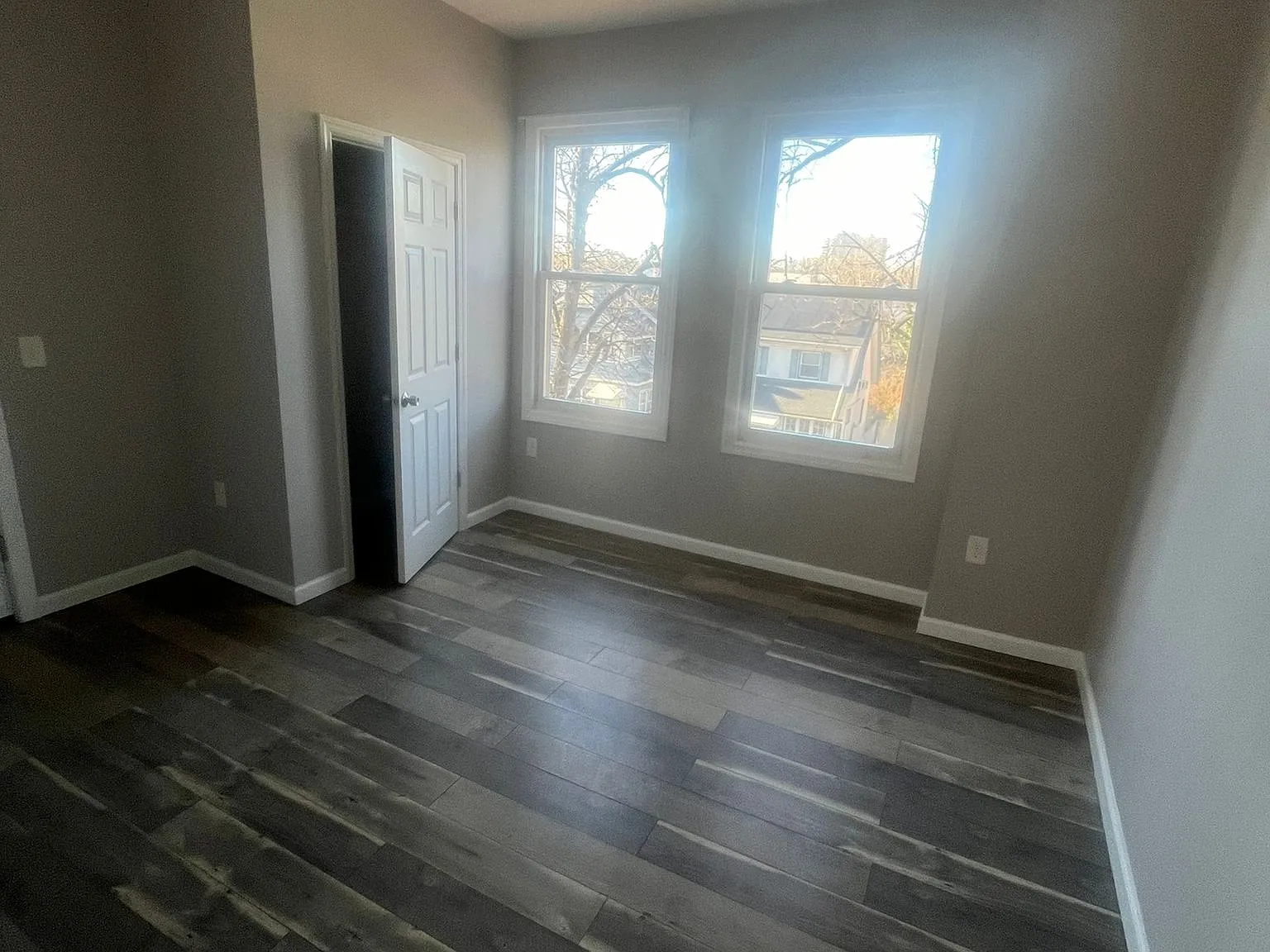298 Halsted St — Photo 4