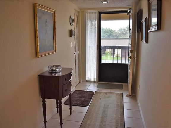 2nd image of 1716 Golfview Dr #1716
