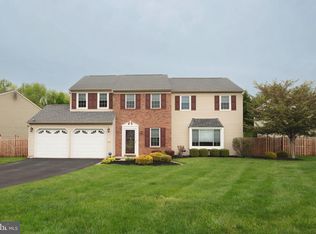 405 Waldon Rd, Langhorne, PA 19047