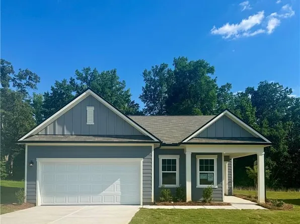29 Crescent Blvd, Carrollton, GA 30116
