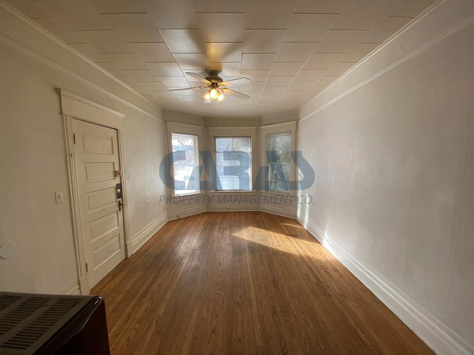 1 bed, 700 sqft, $925 — Photo 2