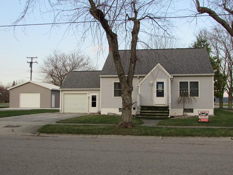 1st image of 119 Sanford St