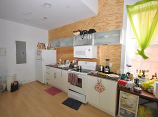 1813 Master St, Philadelphia, PA 19121