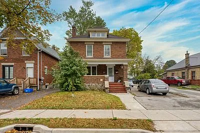 298 Egerton St #3