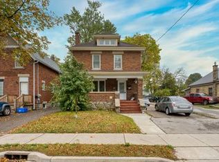 298 Egerton St #3, London, ON N5Z 2G7
