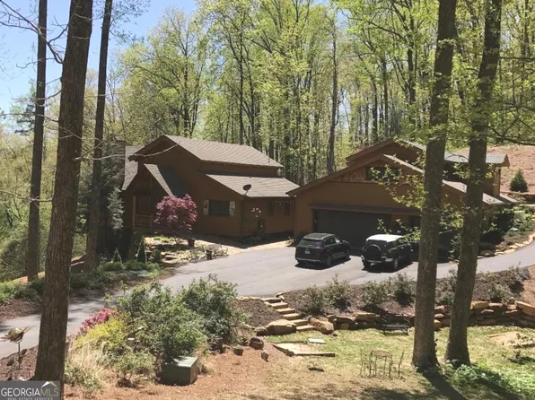 557 Fox Trot Rd, Clayton, GA 30525