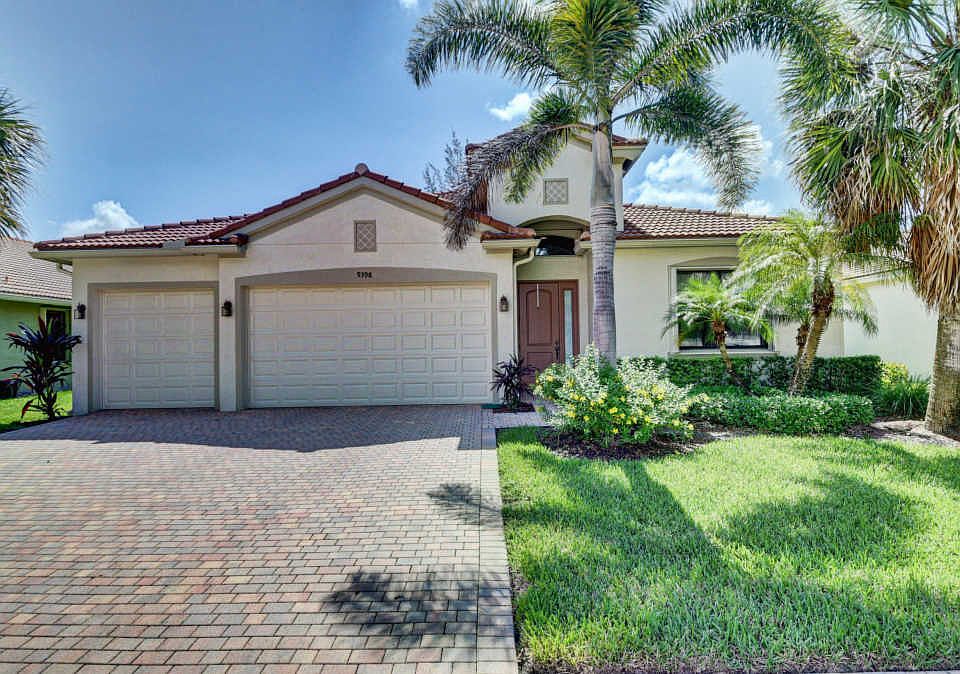 1st image of 9398 Isles Cay Dr