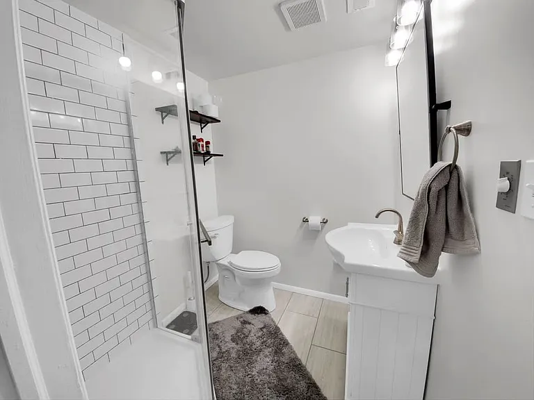 11331 S Drystone Rd — Photo 17