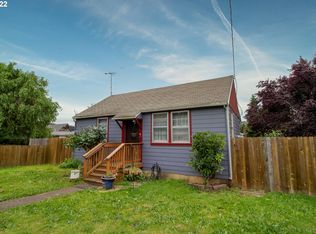 139 SE Currin St, Estacada, OR 97023