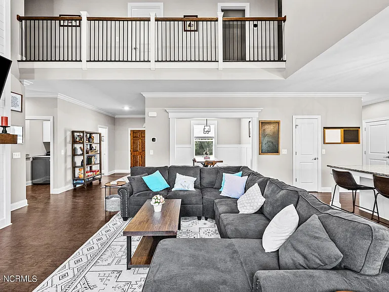182 Lakeview Dr — Photo 19