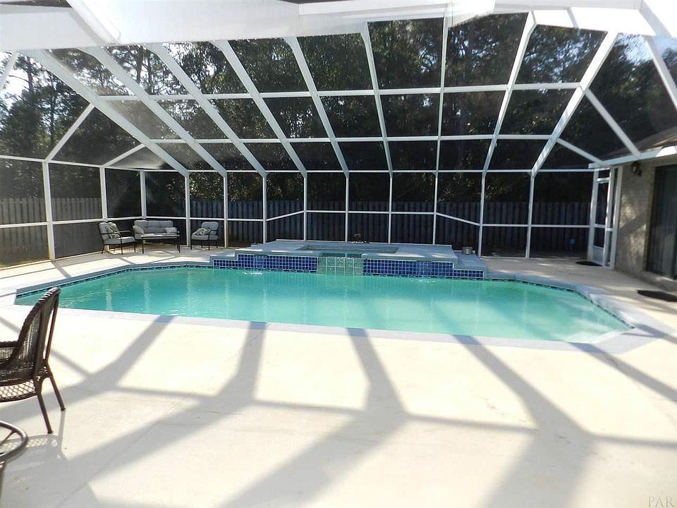 1st image of 1505 Lighthouse Ln