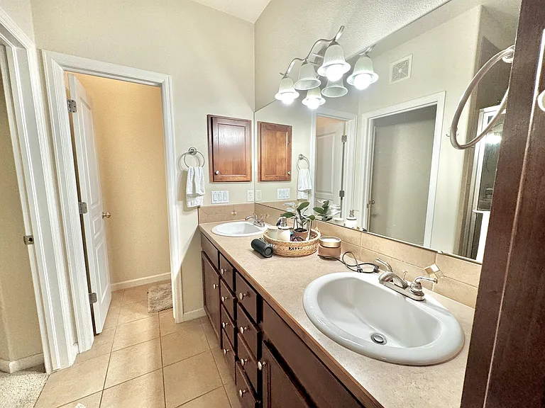 2177 Cape Hatteras Dr #7 — Photo 7