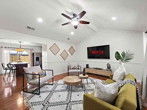 8723 Kirkmont Dr, Houston, TX 77089