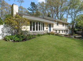 78 Timberline Rd, Warwick, RI 02886