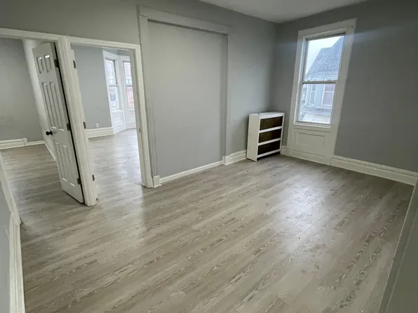 288 S 8th St, Newark, NJ