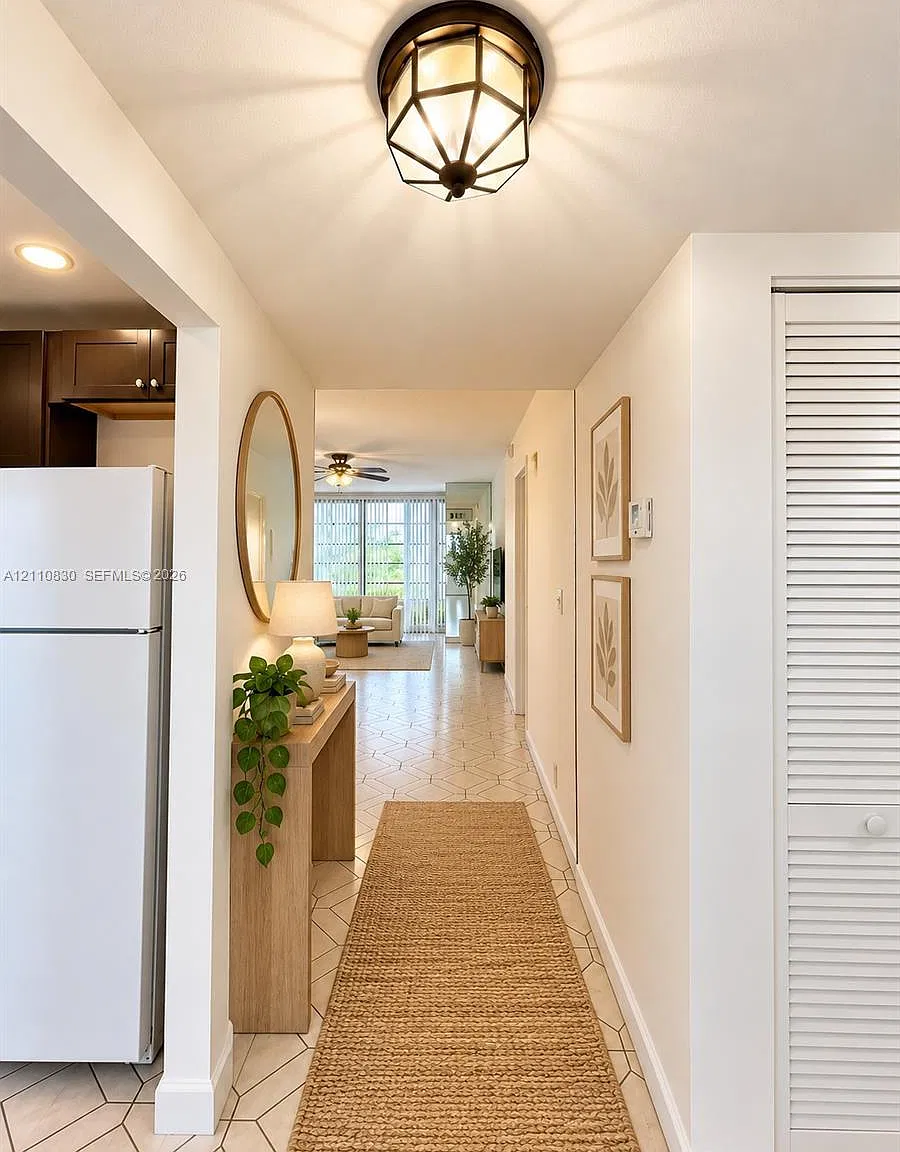 Cypress Chase Condo No 6 — Photo 4