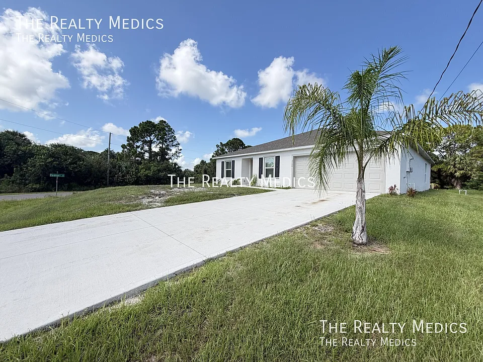2790 Hague Ave SW