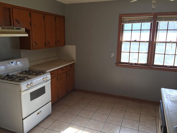 4th image of 4628 W Park Pl
