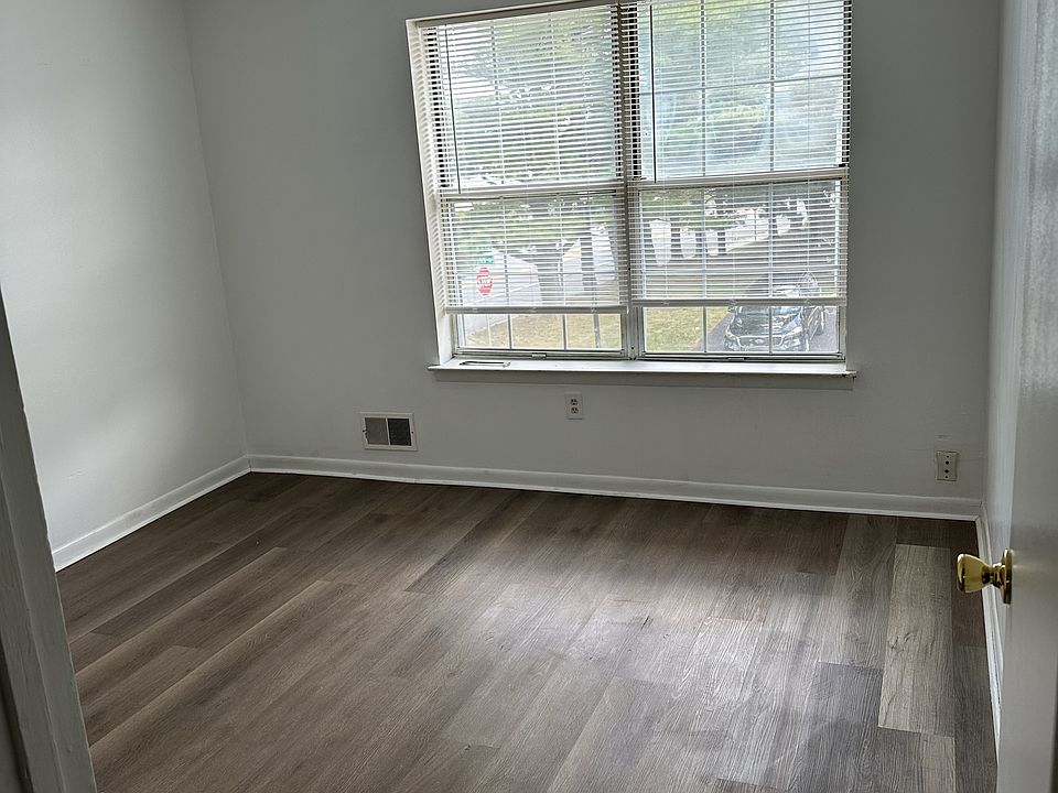 Front Bedroom