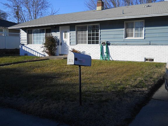 2nd image of 228 & 230 Nicolai Ave