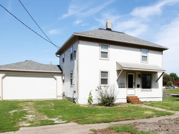 331 6th St, Boone, IA 50036