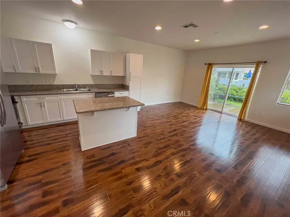 876 Lawrence Dr, San Luis Obispo, CA 93401