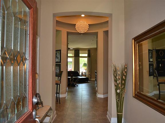 5th image of 16414 Stable Manor Ln