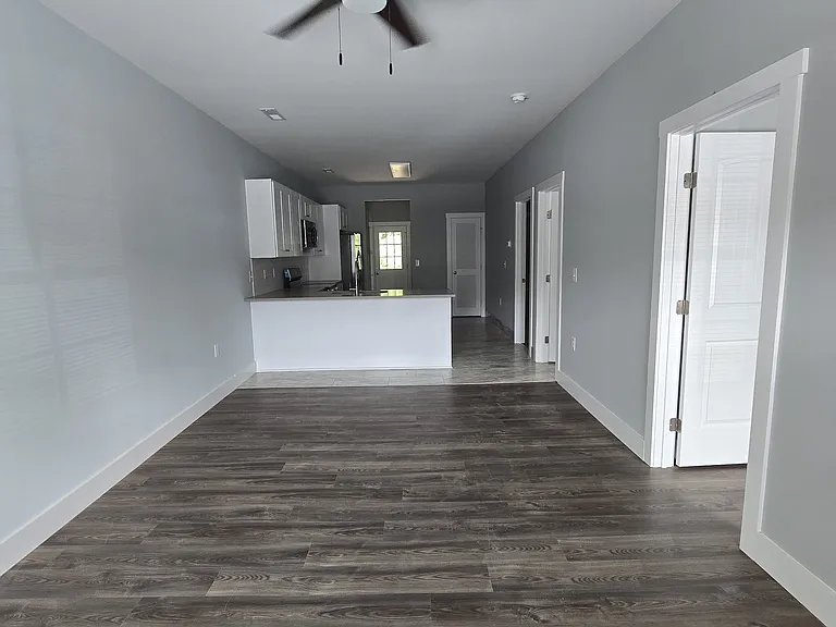 913 Cloud Springs Rd — Photo 14