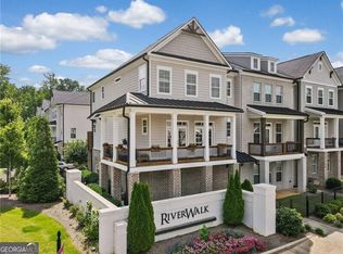 1060 Rivermont Aly, Roswell, GA 30076