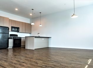 2500 N Clybourn Ave, Chicago, IL 60614