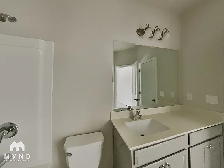 218 Hardy Water Dr — Photo 16