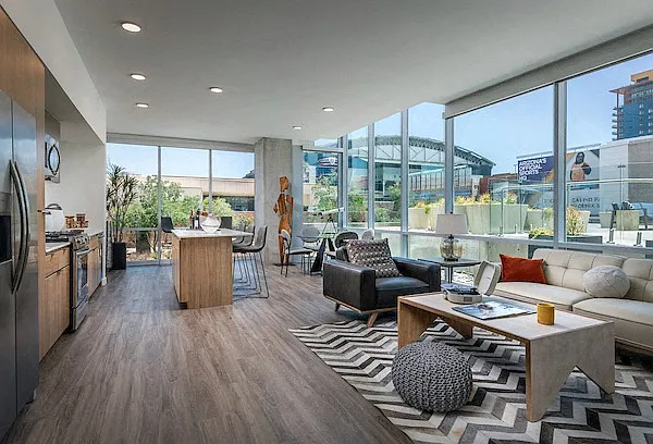 Adeline Luxury Living — Photo 6