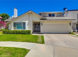5528 Voletta Pl, Valley Village, CA 91607