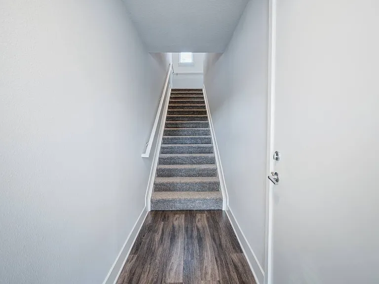 Viridian Reserve Apartments — Photo 36