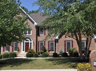 2030 Brooke Forest Ct, Alpharetta, GA 30022
