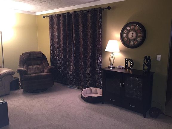 2nd image of 23476 Clifford Dr