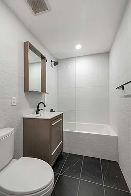 Rented by Compass | media 35