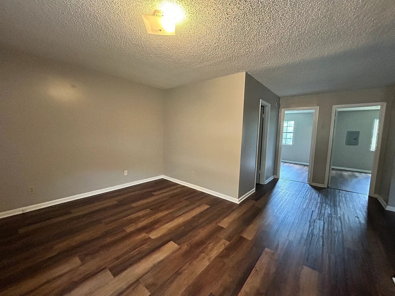 2710 South Taft Street — Photo 4