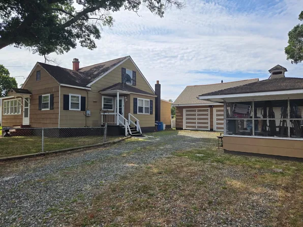 212 E Atlantic Ave, Villas, NJ 08251